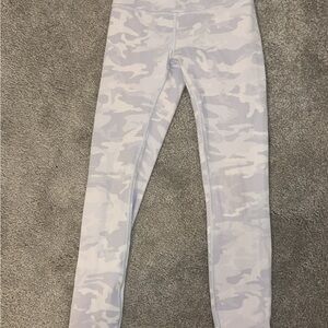 White camo lulu lemon legging